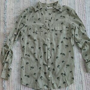 New York & Company Tropical print blouse